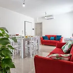 Il Giardino Fiorito * ألغيرو