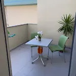 Il Giardino Fiorito بيت للعطل