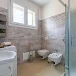 بيت للعطل Il Giardino Fiorito